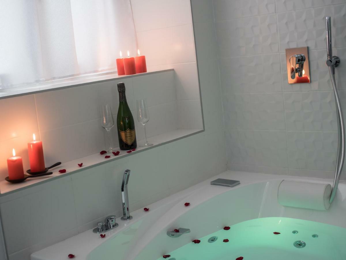 Luxury Studio & Spa-Lyon Centre Eksteriør billede